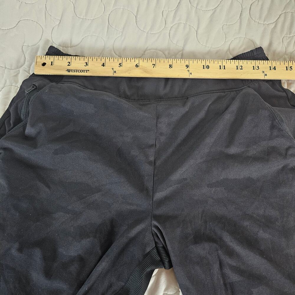 EUC Athleta Brooklyn Lined Joggers Sz 8 Black Camo - Picture 6 of 11
